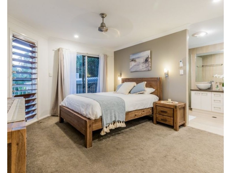 5 Goldsands Court, Agnes Water QLD 4677