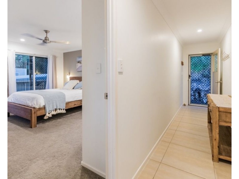 5 Goldsands Court, Agnes Water QLD 4677