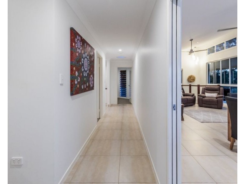 5 Goldsands Court, Agnes Water QLD 4677