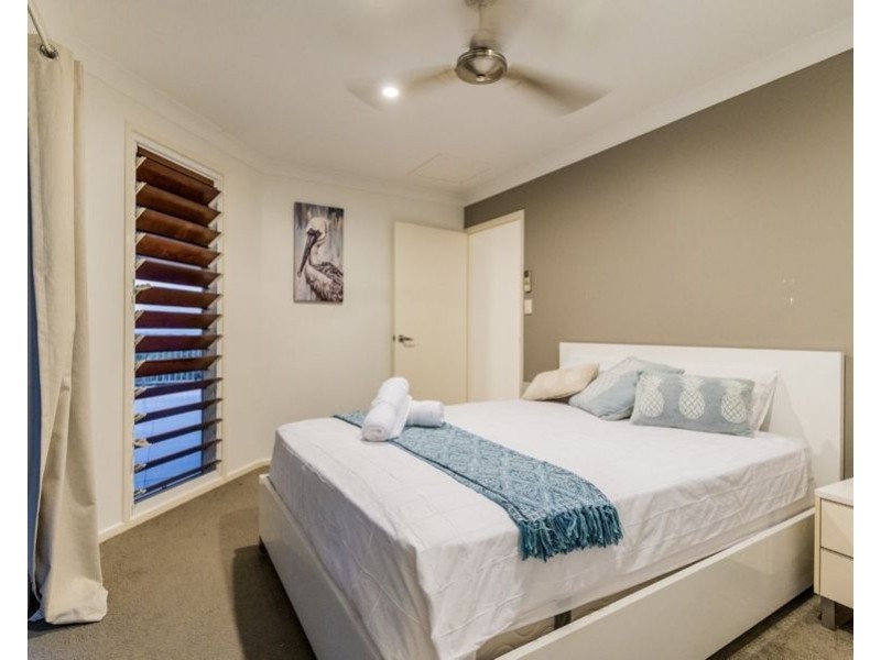 5 Goldsands Court, Agnes Water QLD 4677