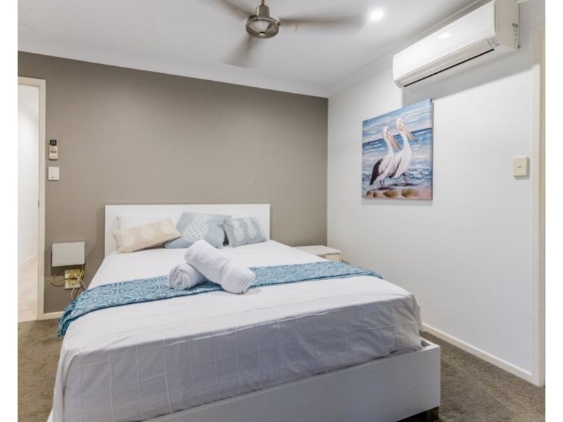 5 Goldsands Court, Agnes Water QLD 4677