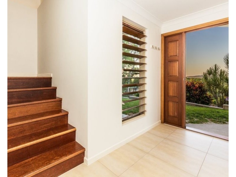 5 Goldsands Court, Agnes Water QLD 4677