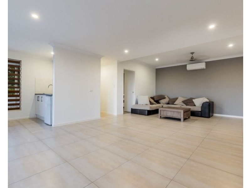 5 Goldsands Court, Agnes Water QLD 4677