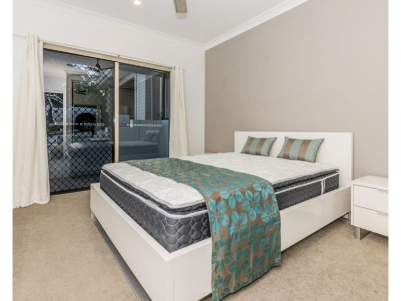 5 Goldsands Court, Agnes Water QLD 4677