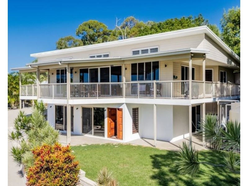 5 Goldsands Court, Agnes Water QLD 4677