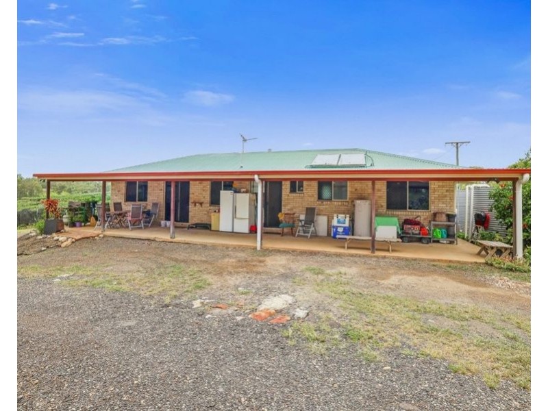 86 Simpsons Road, Bullyard QLD 4671