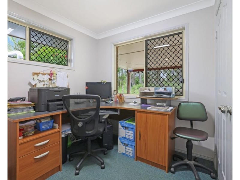 86 Simpsons Road, Bullyard QLD 4671