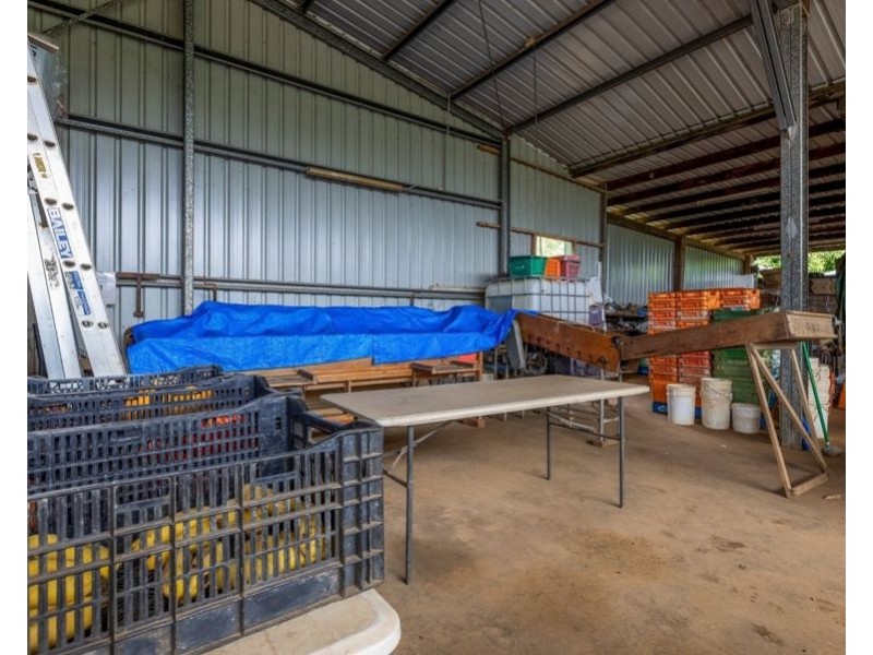 86 Simpsons Road, Bullyard QLD 4671