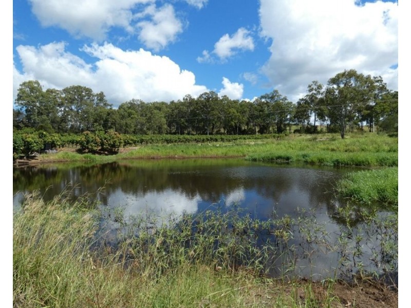 86 Simpsons Road, Bullyard QLD 4671