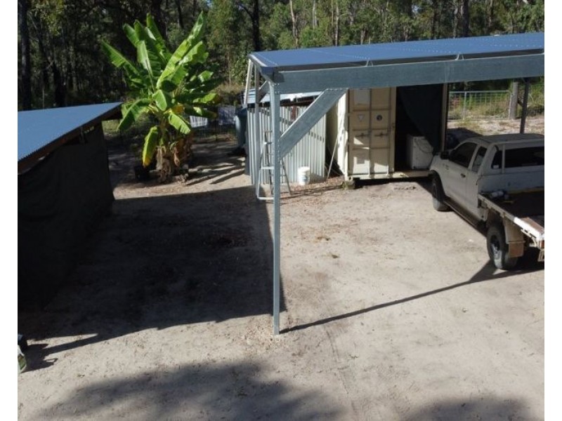 718 Pacific Drive, Deepwater QLD 4674