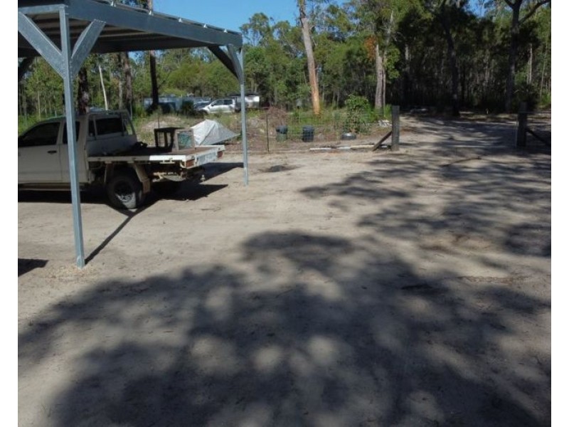 718 Pacific Drive, Deepwater QLD 4674