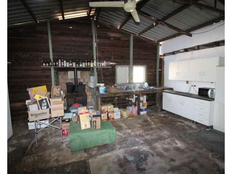 1140 Tableland Road, Mount Maria QLD 4674