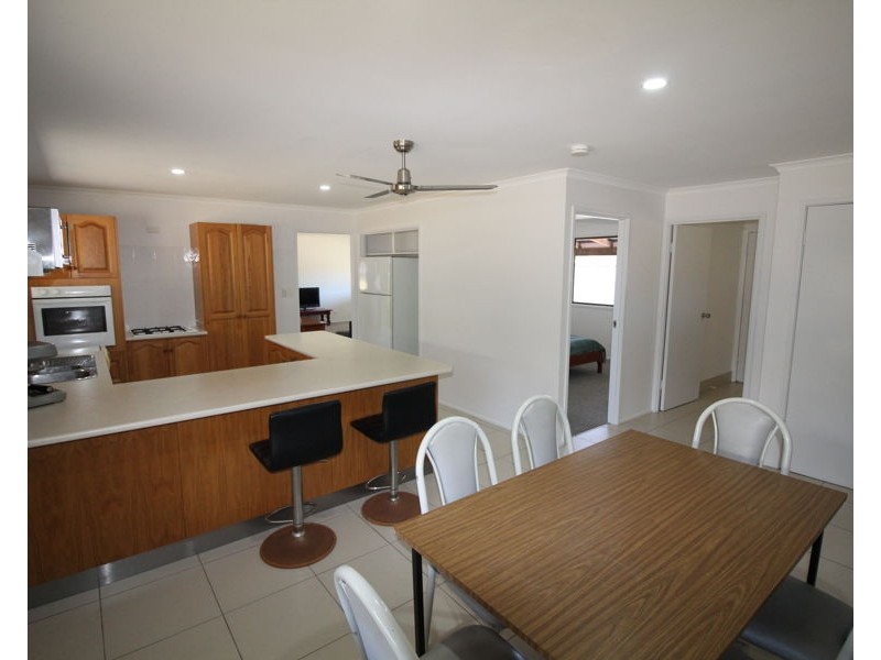 380 Fingerfield Road, Rules Beach QLD 4674