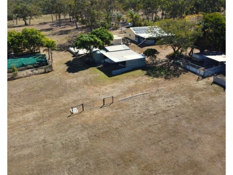 75 Oceania Court, Deepwater QLD 4674