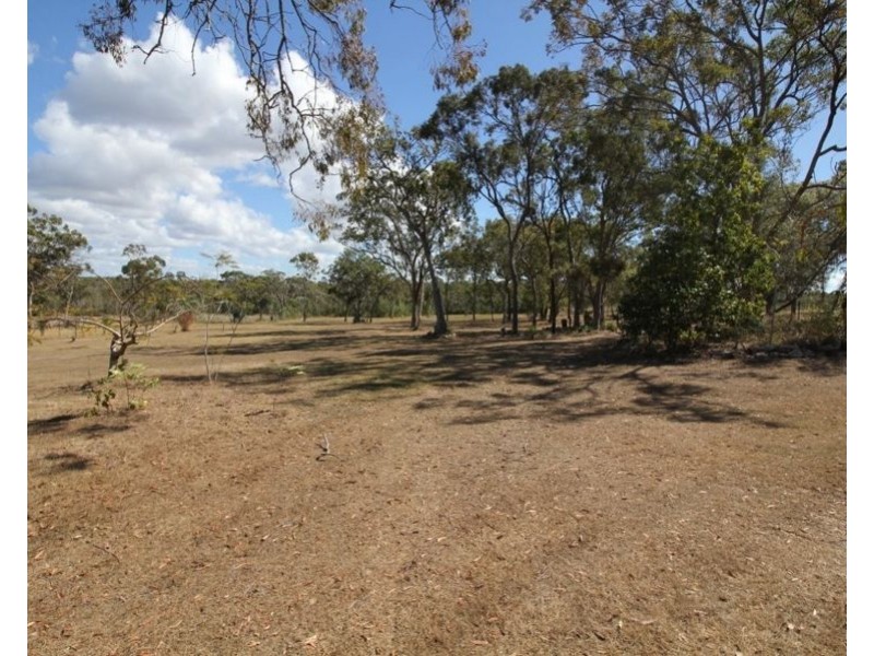 75 Oceania Court, Deepwater QLD 4674