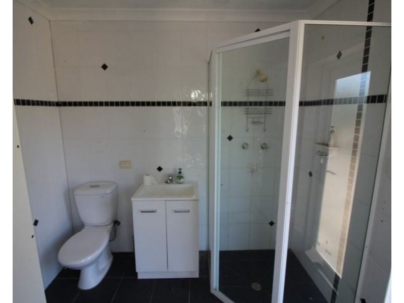 255 Mollenhagens Road, Winfield QLD 4670