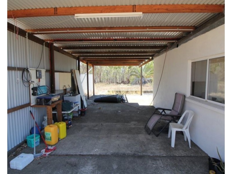 255 Mollenhagens Road, Winfield QLD 4670