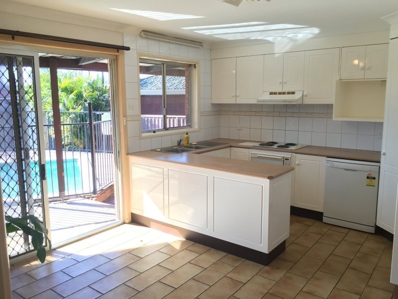 36 Longstaff Avenue, Chipping Norton NSW 2170