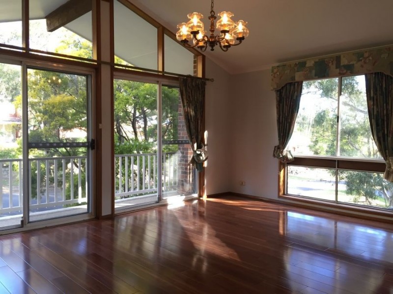 24 Grevillea Grove, Baulkham Hills NSW 2153