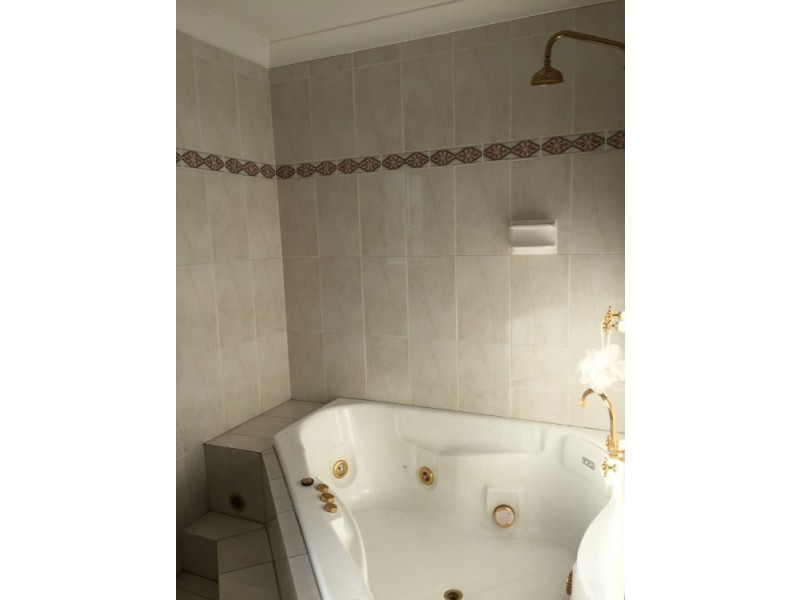 24 Grevillea Grove, Baulkham Hills NSW 2153