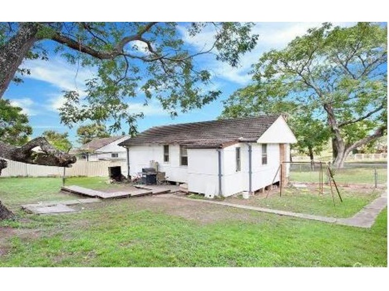 13 Fielders Street, Seven Hills NSW 2147