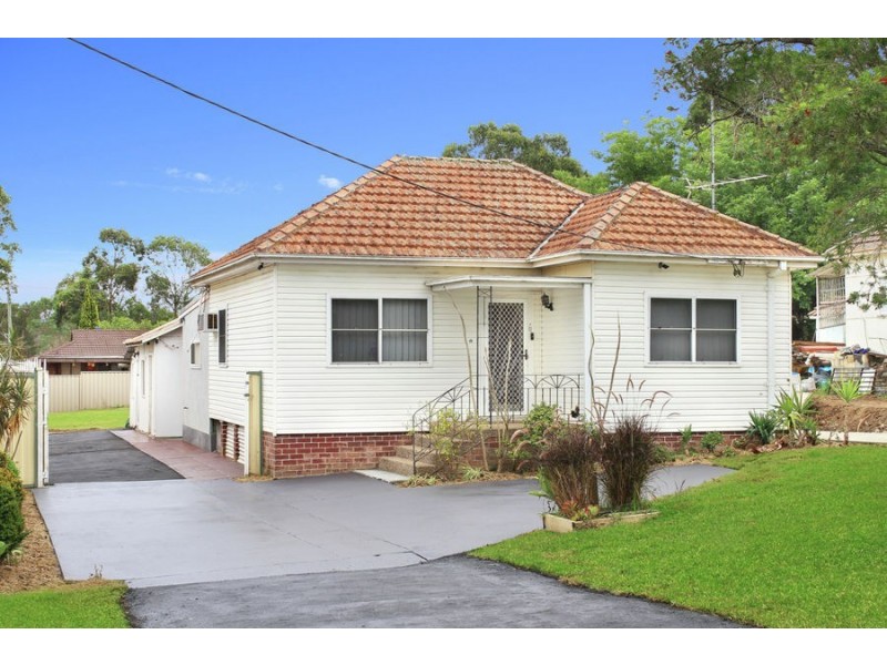 11 Dingle Street, Riverstone NSW 2765