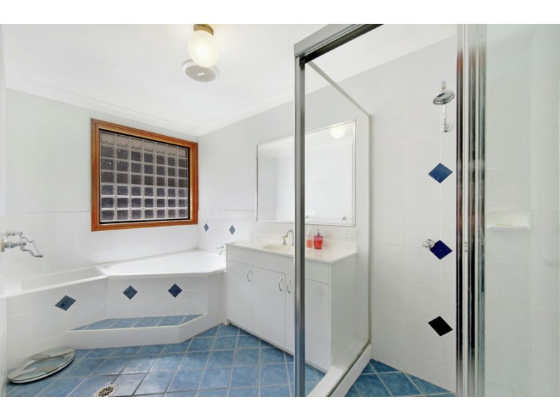 25 Buller Circuit, Beaumont Hills NSW 2155
