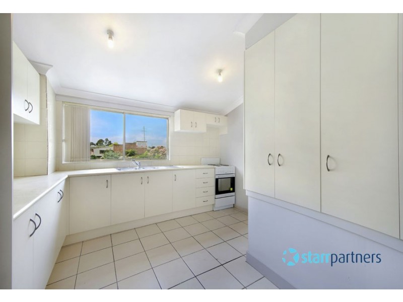 2/2-4 Garfield Road East, Riverstone NSW 2765