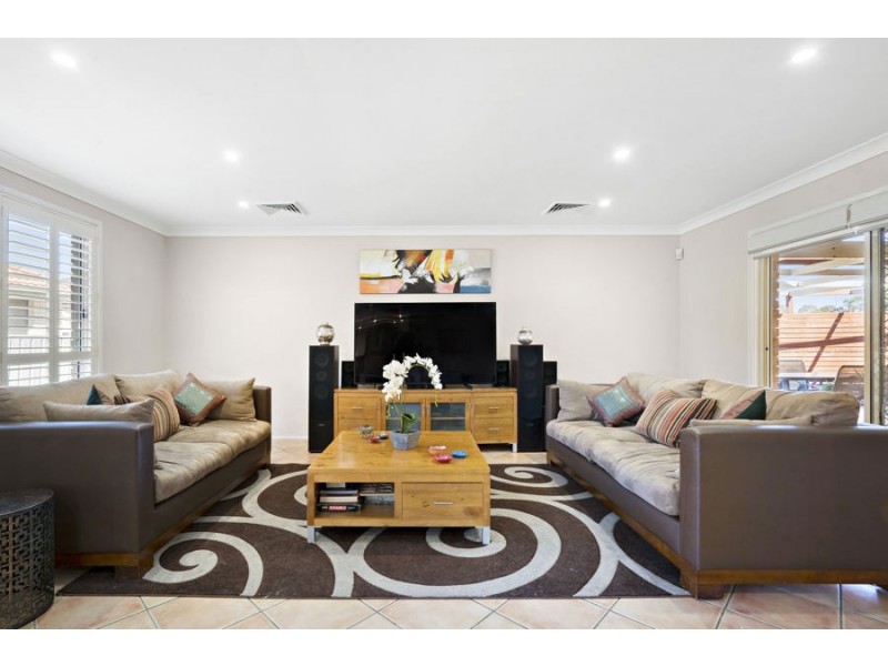 62 Aylward Avenue, Quakers Hill NSW 2763