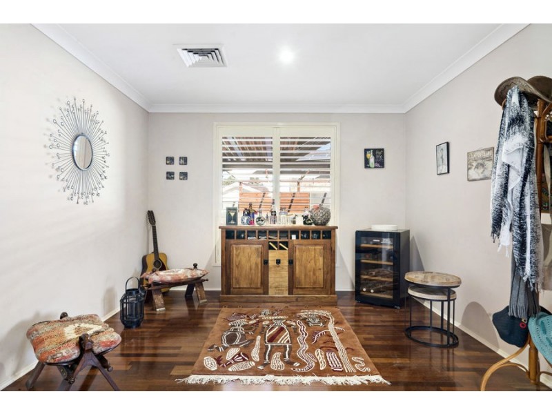 62 Aylward Avenue, Quakers Hill NSW 2763