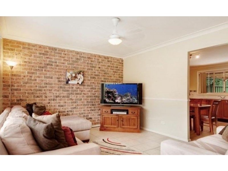 2a Bomaderry Crescent, Glenning Valley NSW 2261