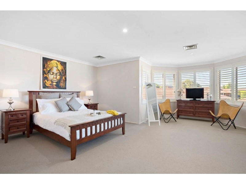 62 Aylward Avenue, Quakers Hill NSW 2763