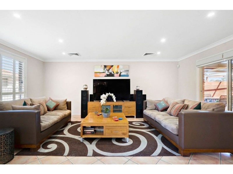 62 Aylward Avenue, Quakers Hill NSW 2763