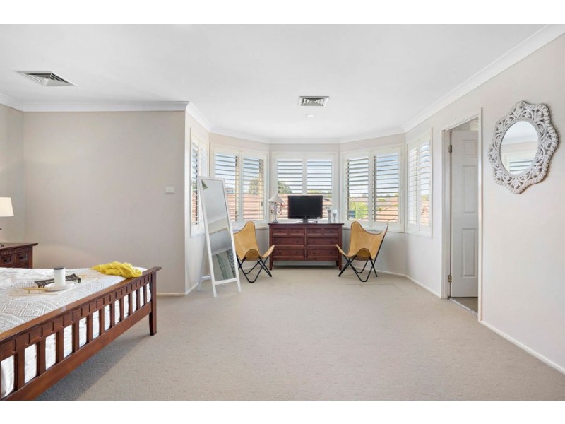 62 Aylward Avenue, Quakers Hill NSW 2763