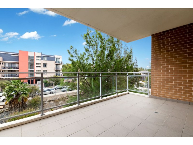 203B/42-50 Brickworks Drive, Holroyd NSW 2142