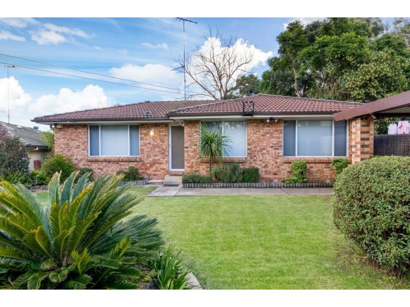 6 Pine Place, Riverstone NSW 2765