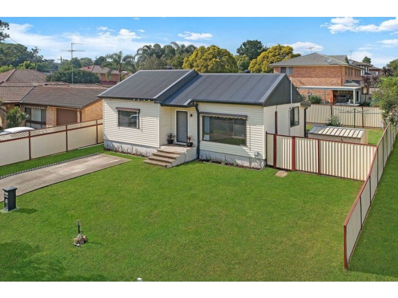 8 Station Street, Schofields NSW 2762