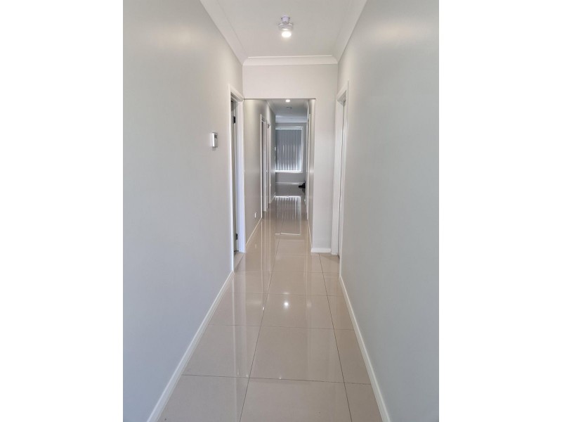 24 Vito Glade, Riverstone NSW 2765