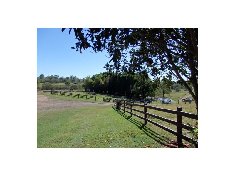 238 Settlement Road, Gin Gin QLD 4671