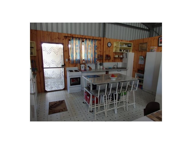 130 H H Innes Road, Gin Gin QLD 4671