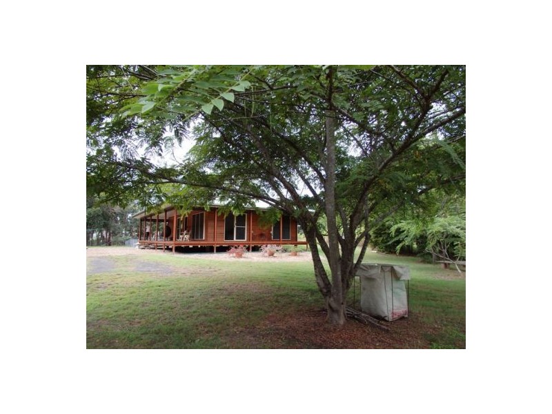 29 Woodlands Lane, Moore Park Beach QLD 4670