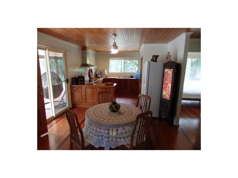 29 Woodlands Lane, Moore Park Beach QLD 4670