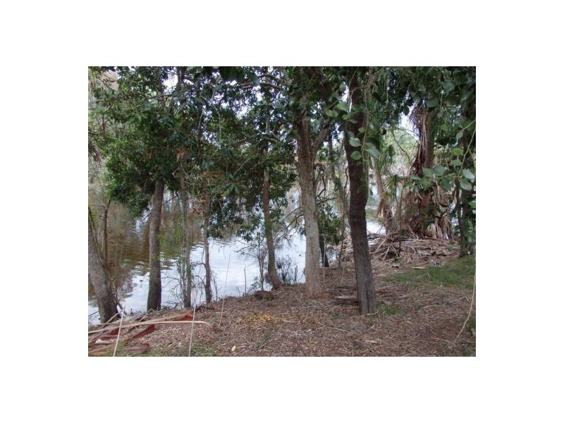 29 Woodlands Lane, Moore Park Beach QLD 4670