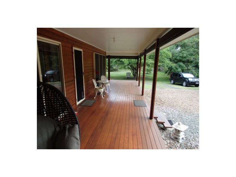 29 Woodlands Lane, Moore Park Beach QLD 4670