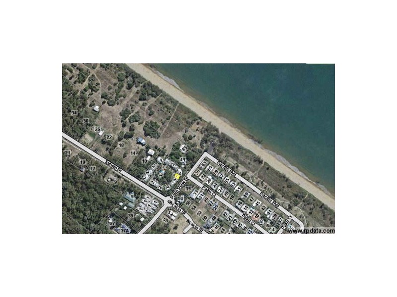Moore Park Beach QLD 4670