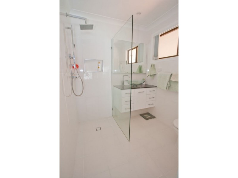 24 Plum Tree Crescent, Moore Park Beach QLD 4670