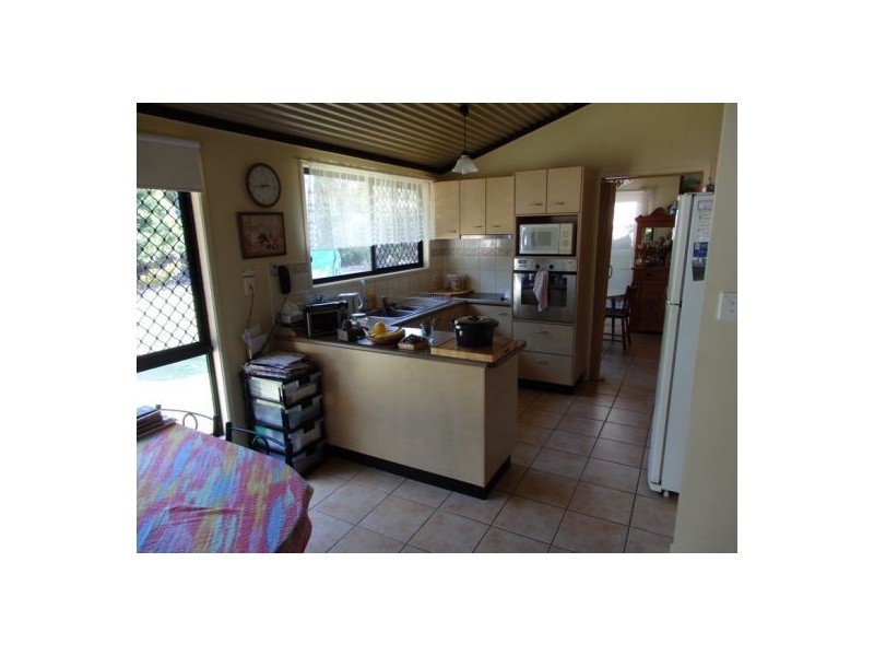 9 Lillypilly Place, Moore Park Beach QLD 4670