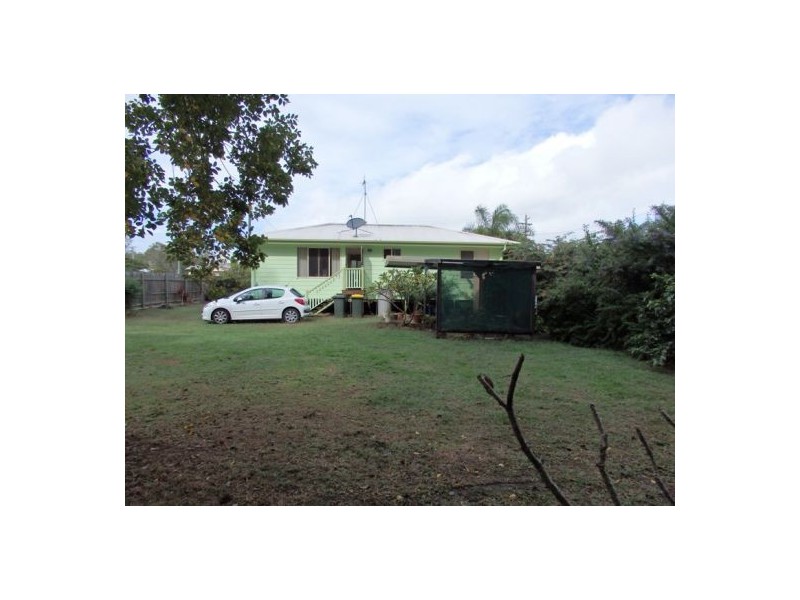 98 Mulgrave Street, Gin Gin QLD 4671