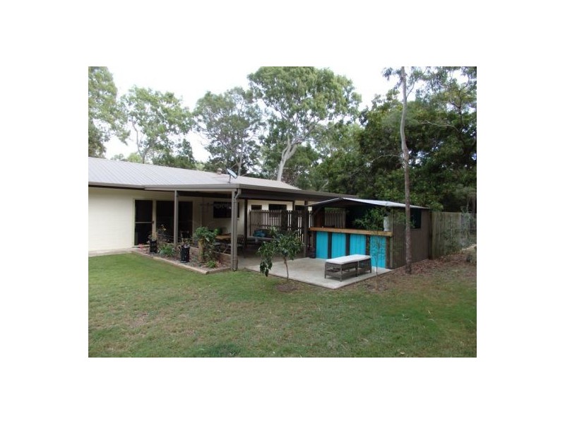 8 Plum Tree Crescent, Moore Park Beach QLD 4670