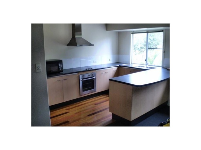 2 Sylvan Drive, Moore Park Beach QLD 4670